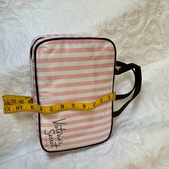 Victoria’s Secret toiletry bag -NWT - Picture 10 of 16